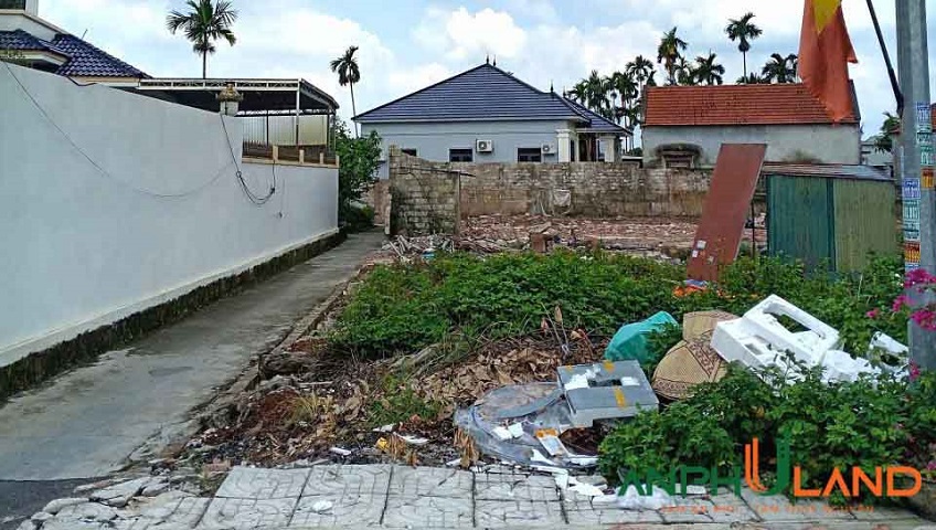 Chị chủ gửi bán lô góc mặt đường trải nhựa phường Lê Ích Mộc ( xã Mỹ Đồng), TP Hải Phòng.